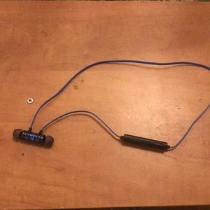 Brand new Bluetooth earbuds